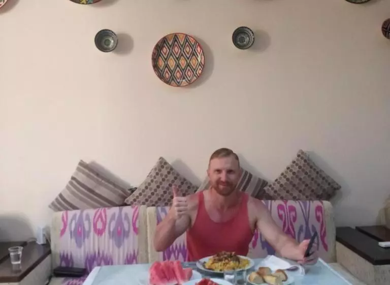 پانسیون Uzbegim Family Guest House