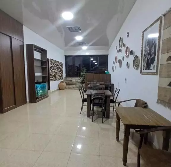 پانسیون Uzbegim Family Guest House