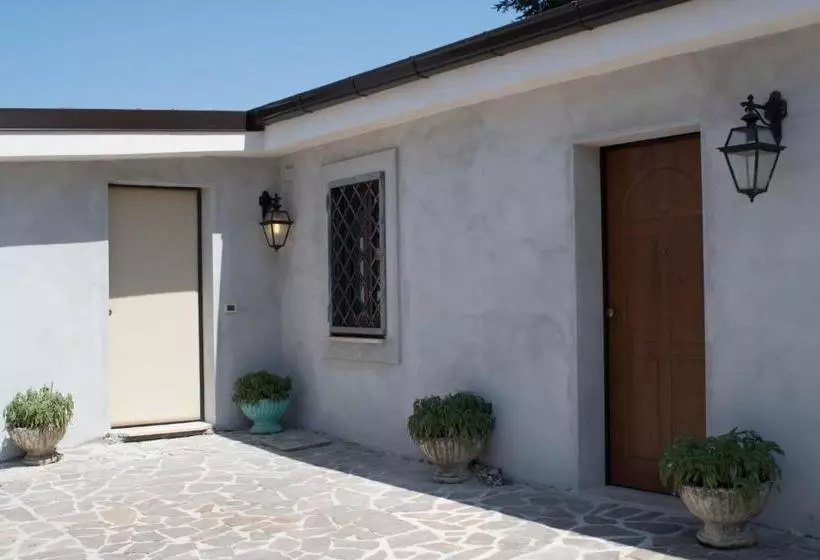 Bed And Breakfast Garofalo Rooms Castelli Romani