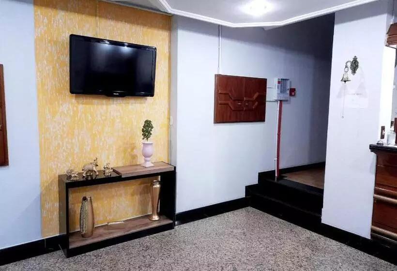 ホテル Riosulense