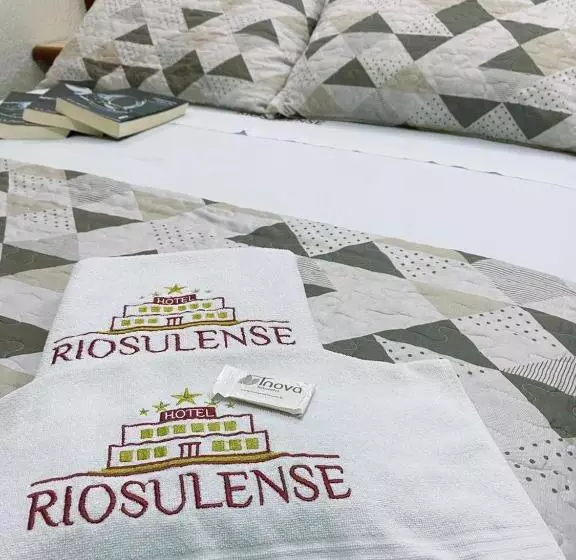 ホテル Riosulense
