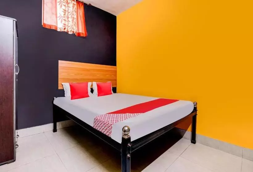 ホテル Spot On 49981 Krishna Inn