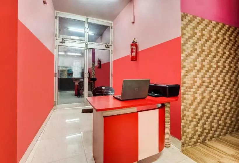 ホテル Spot On 49981 Krishna Inn
