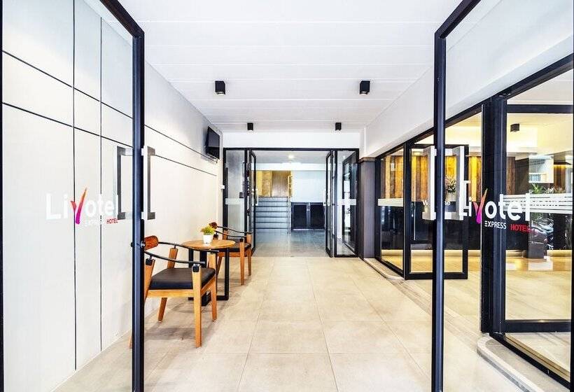 Livotel Express Hotel Ramkhamhaeng 50 Bangkok   No Parking