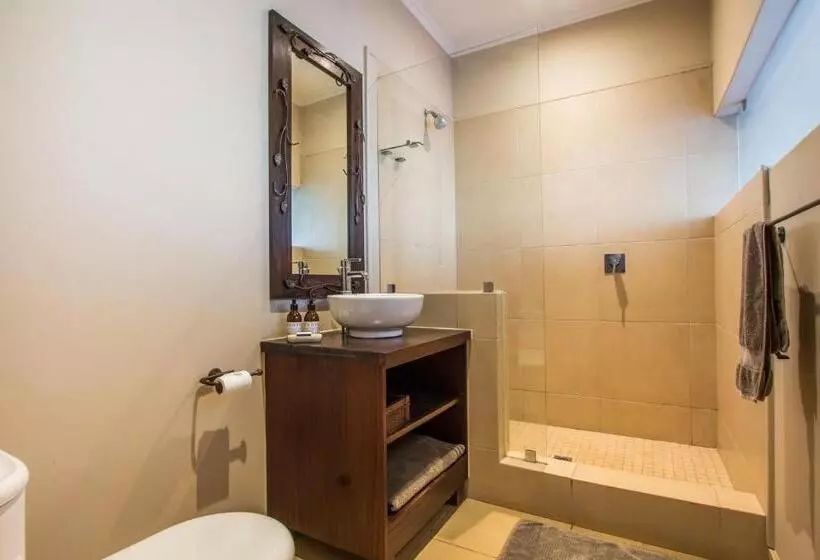 Majatalo One On Hely