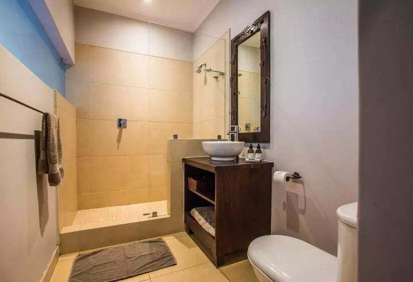 Majatalo One On Hely