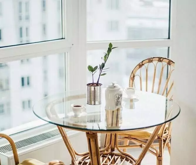 Apartment On Kuznetskstroevskiy 9