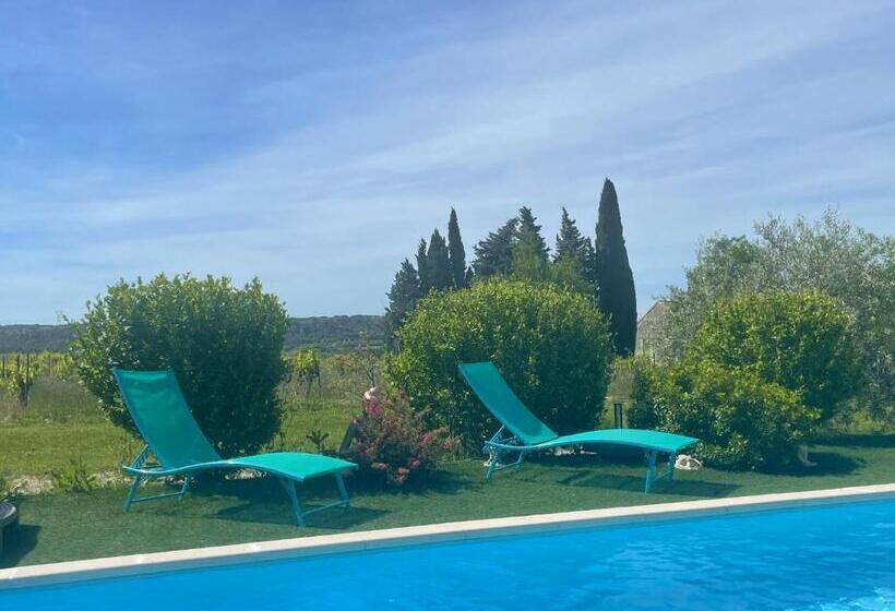 Appt 2 Pieces Dans Mas Provençal