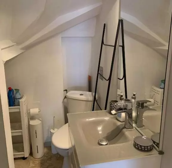 Appt 2 Pieces Dans Mas Provençal