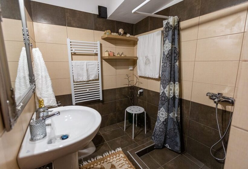 Argostoli Apartments