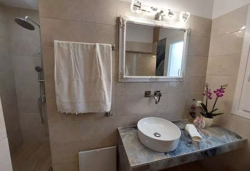 Argostoli Apartments