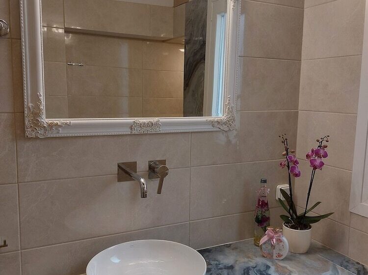 Argostoli Apartments