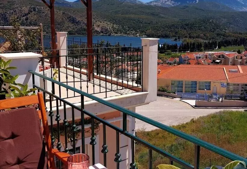 Argostoli Apartments