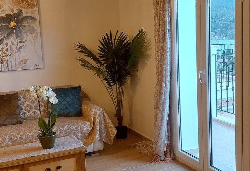 Argostoli Apartments