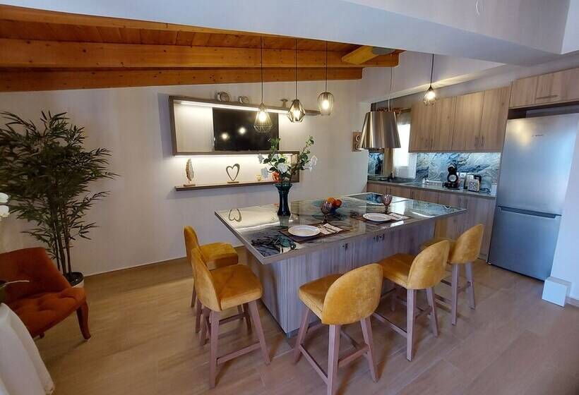 Argostoli Apartments