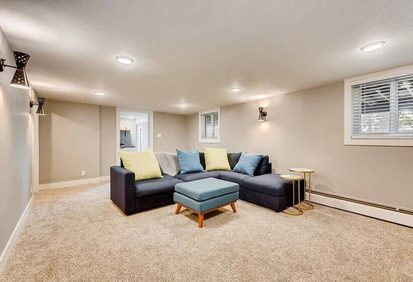 Discovery Park House