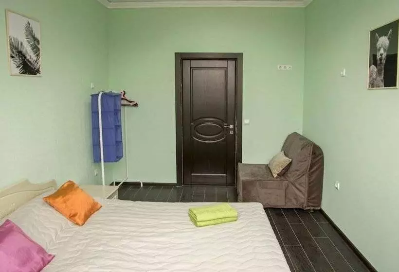 Hostel Propolis