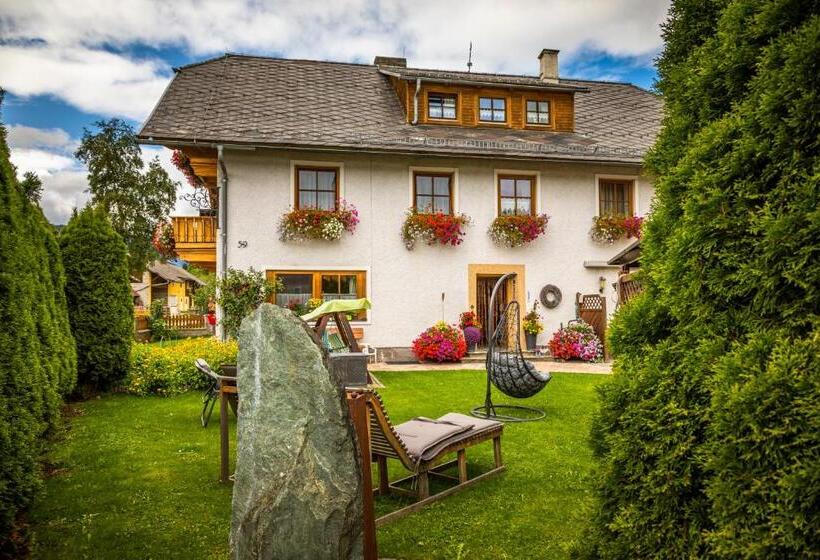 فندق Biobauernhof Tonimörtl