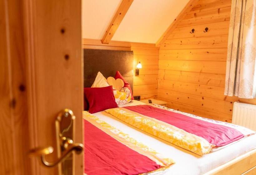 فندق Biobauernhof Tonimörtl