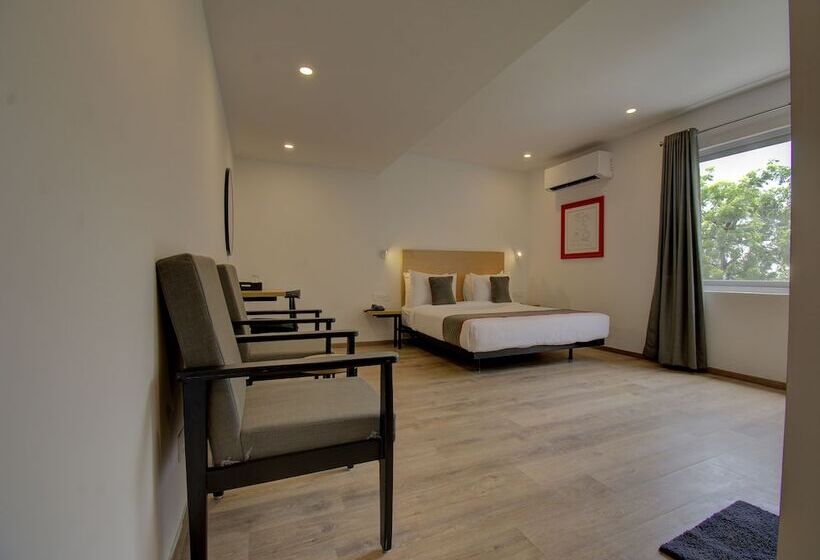 호텔 Sahaj Palace By Oyo Rooms