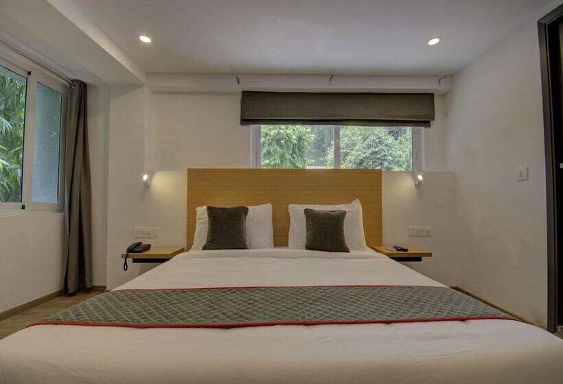 호텔 Sahaj Palace By Oyo Rooms