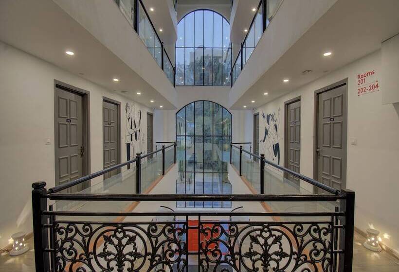 호텔 Sahaj Palace By Oyo Rooms