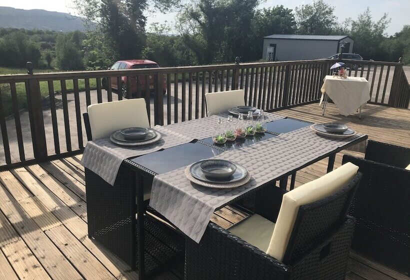 Panzió Melvin Country House