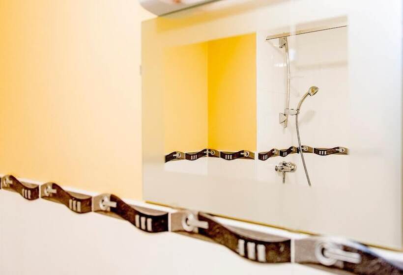 Panzió Melvin Country House