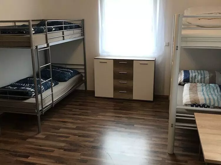 پانسیون Monteurzimmer