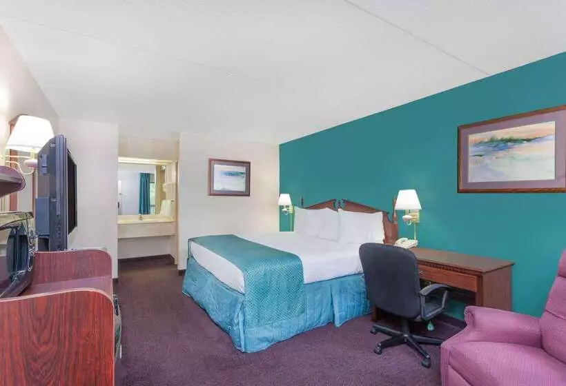 Hotel Baymont By Wyndham London Ky