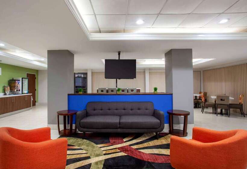 Hotel Baymont By Wyndham Mcdonough