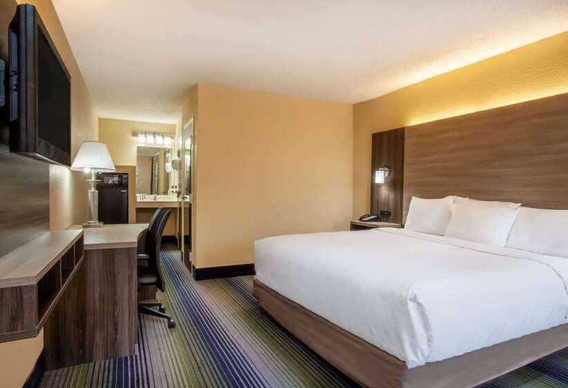 Отель Baymont By Wyndham Mcdonough