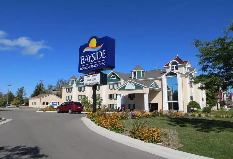 Bayside Hotel Of Mackinac