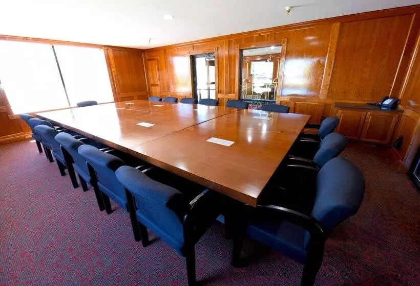 Bayside Hotel Of Mackinac