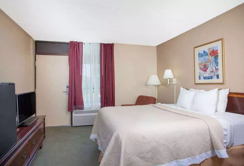 ホテル Days Inn By Wyndham Statesboro