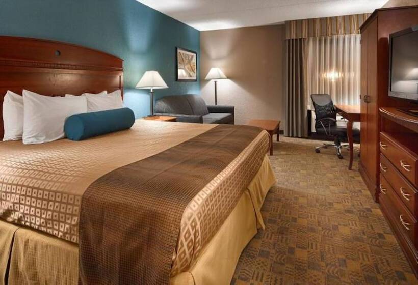 هتل Days Inn By Wyndham Englewood Dayton Airport