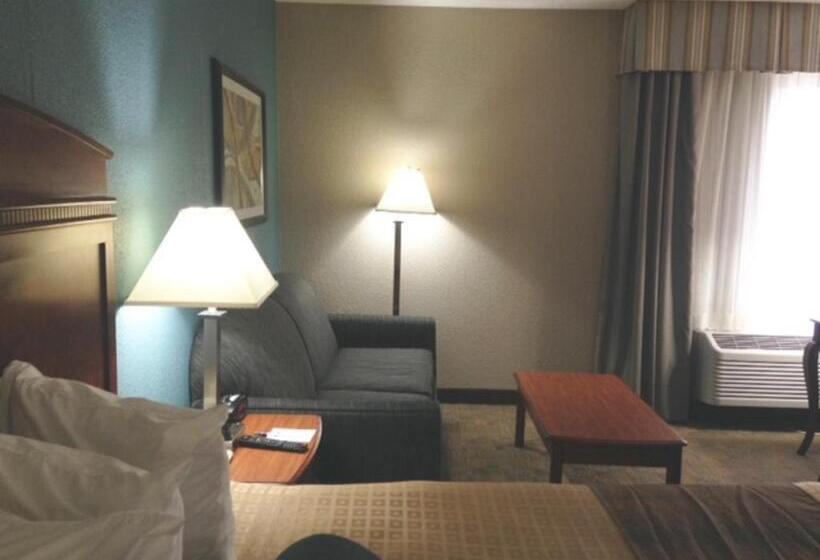 هتل Days Inn By Wyndham Englewood Dayton Airport