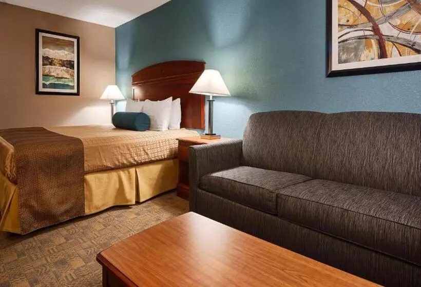 בית מלון כפרי Days Inn By Wyndham Englewood Dayton Airport