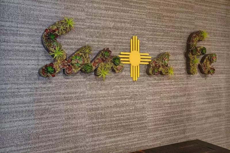 Отель Fairfield Inn & Suites By Marriott Santa Fe