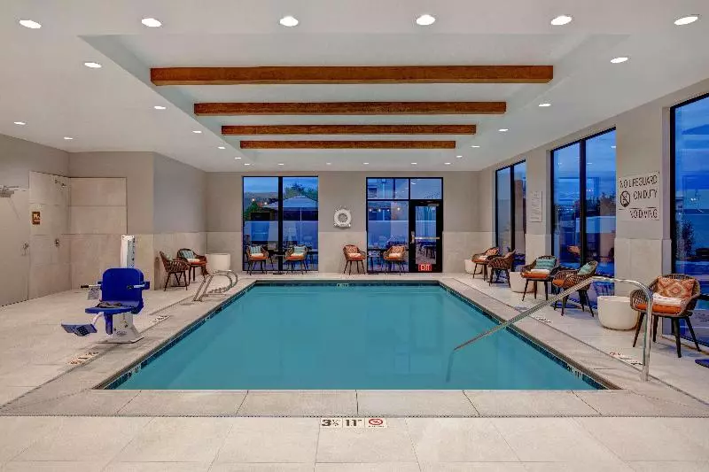 Отель Fairfield Inn & Suites By Marriott Santa Fe