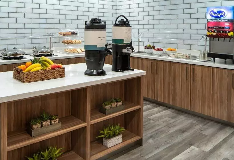 호텔 Four Points By Sheraton Alexandria