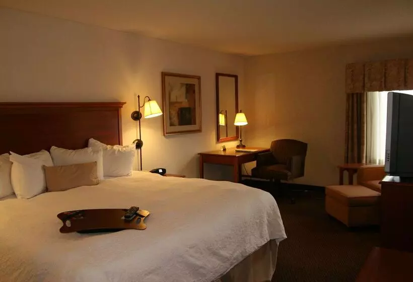 ホテル Hampton Inn Columbusairport