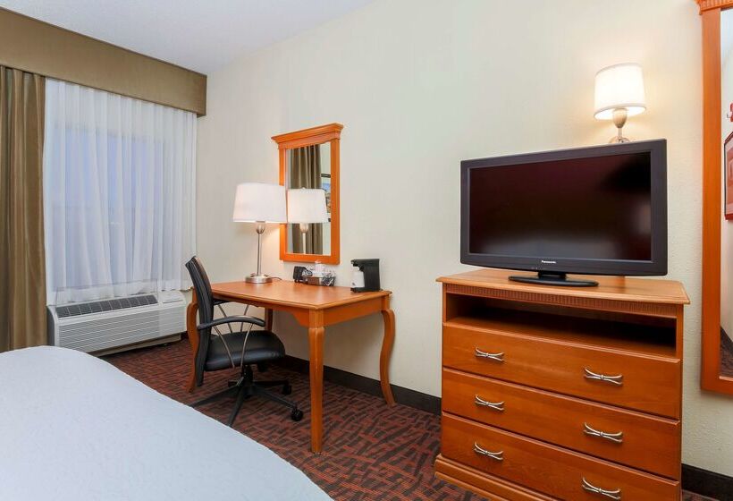 בית מלון כפרי Hampton Inn By Hilton Dayton Fairborn Wright Patterson Afb