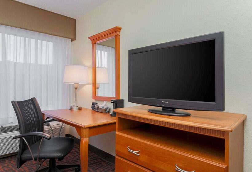 בית מלון כפרי Hampton Inn By Hilton Dayton Fairborn Wright Patterson Afb