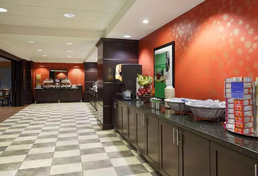 Отель Hampton Inn Houstonnear The Galleria