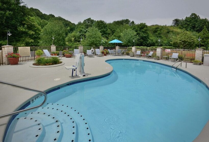 בית מלון כפרי Hampton Inn Martinsville