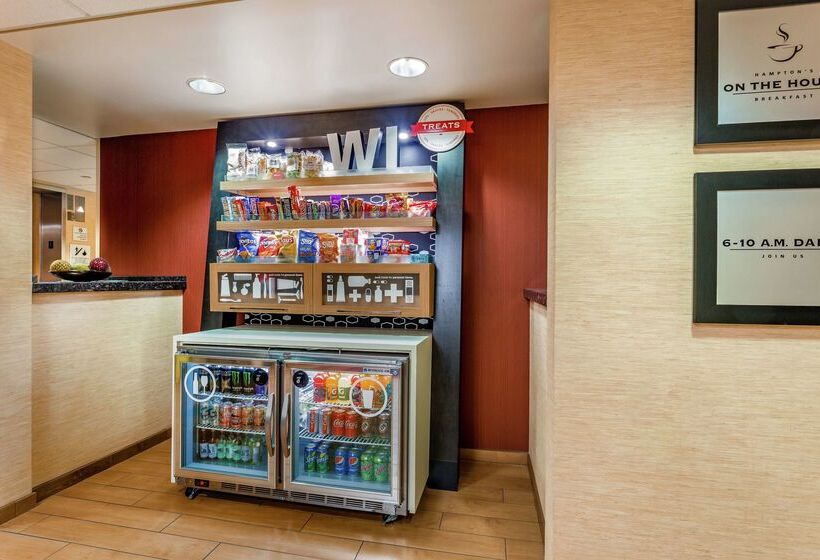 Otel Hampton Inn Milwaukee Airport