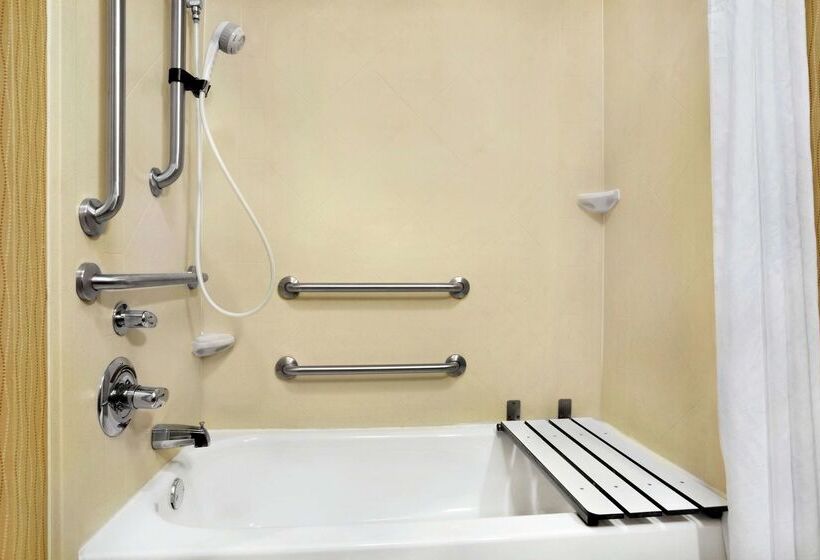 Szálloda Hampton Inn Shawnee