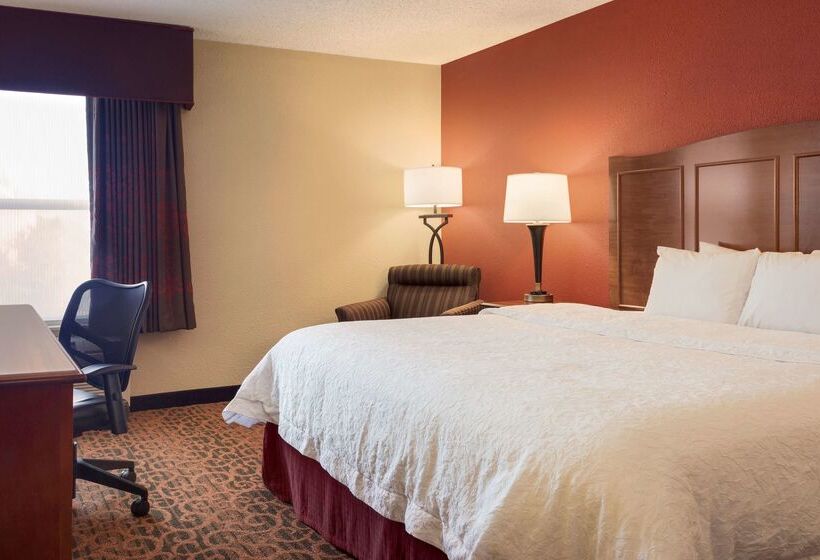 Szálloda Hampton Inn Shawnee