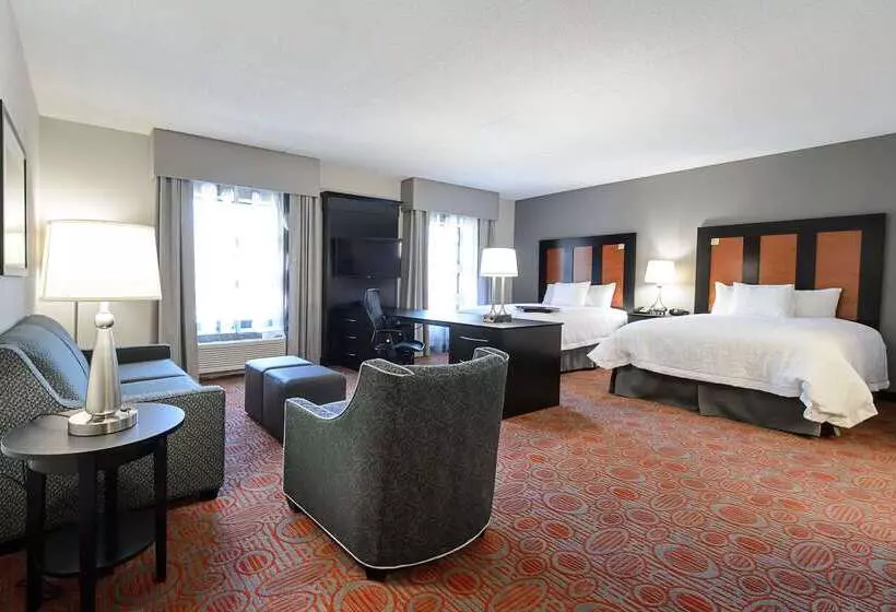 Отель Hampton Inn Stafford/quantico & Conference Center